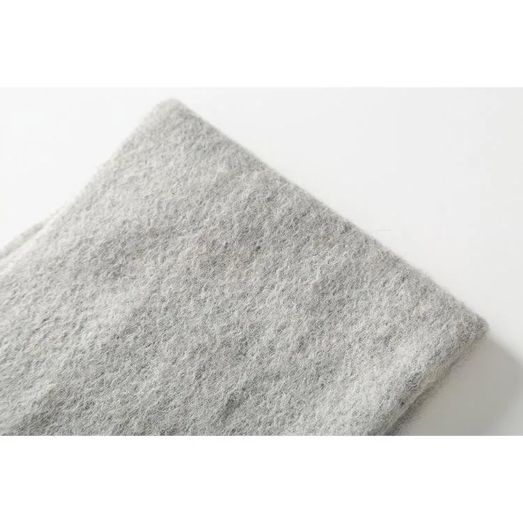 a wool scarf 220*35cm