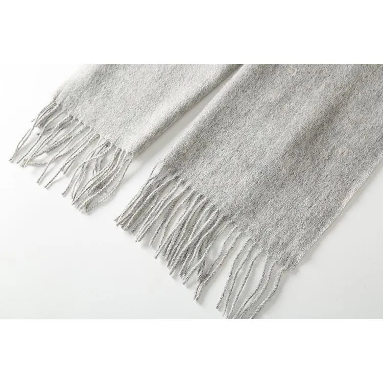 a wool scarf 220*35cm