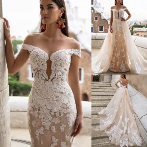 Champagne Tulle Lace Sheath Wedding Dress