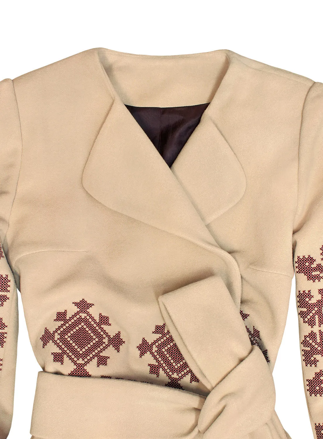 Coat with embroidery