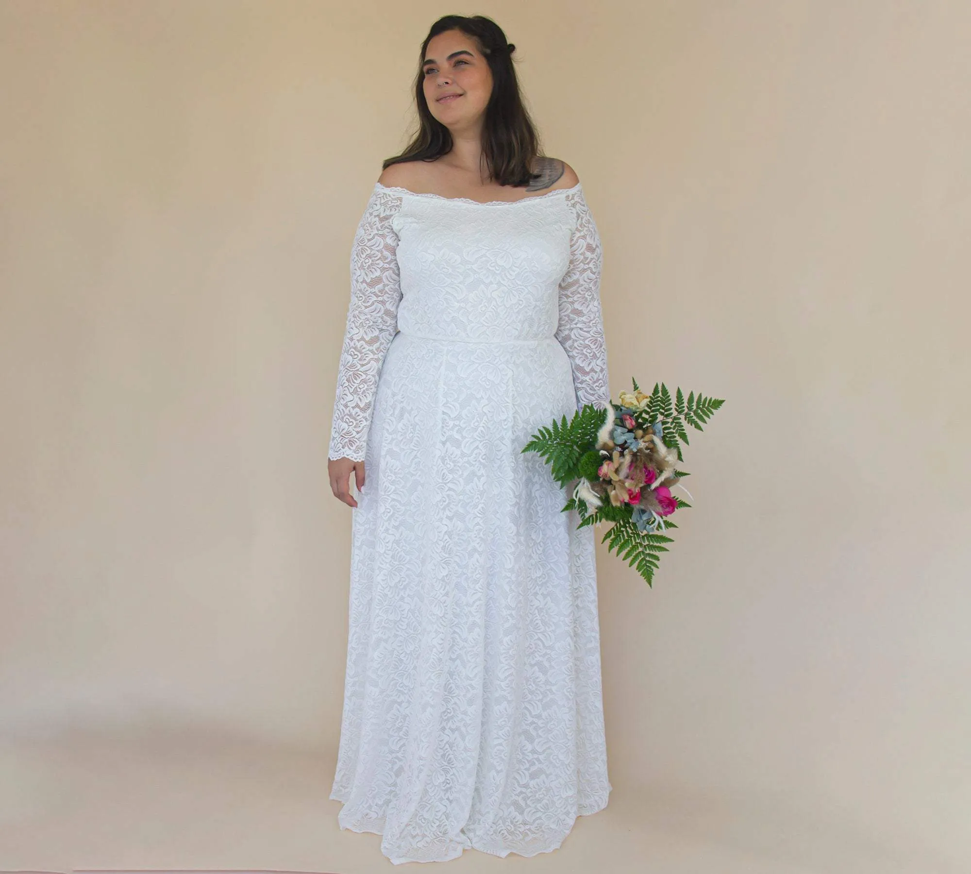 Curvy Lace Dress #1330
