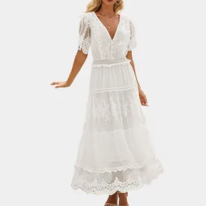 Elegant and classic lace dress for ladies