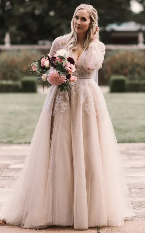 Ethereal Floor-length Train Long Sleeve Lace A Line Wedding Dress with Appliques-716289
