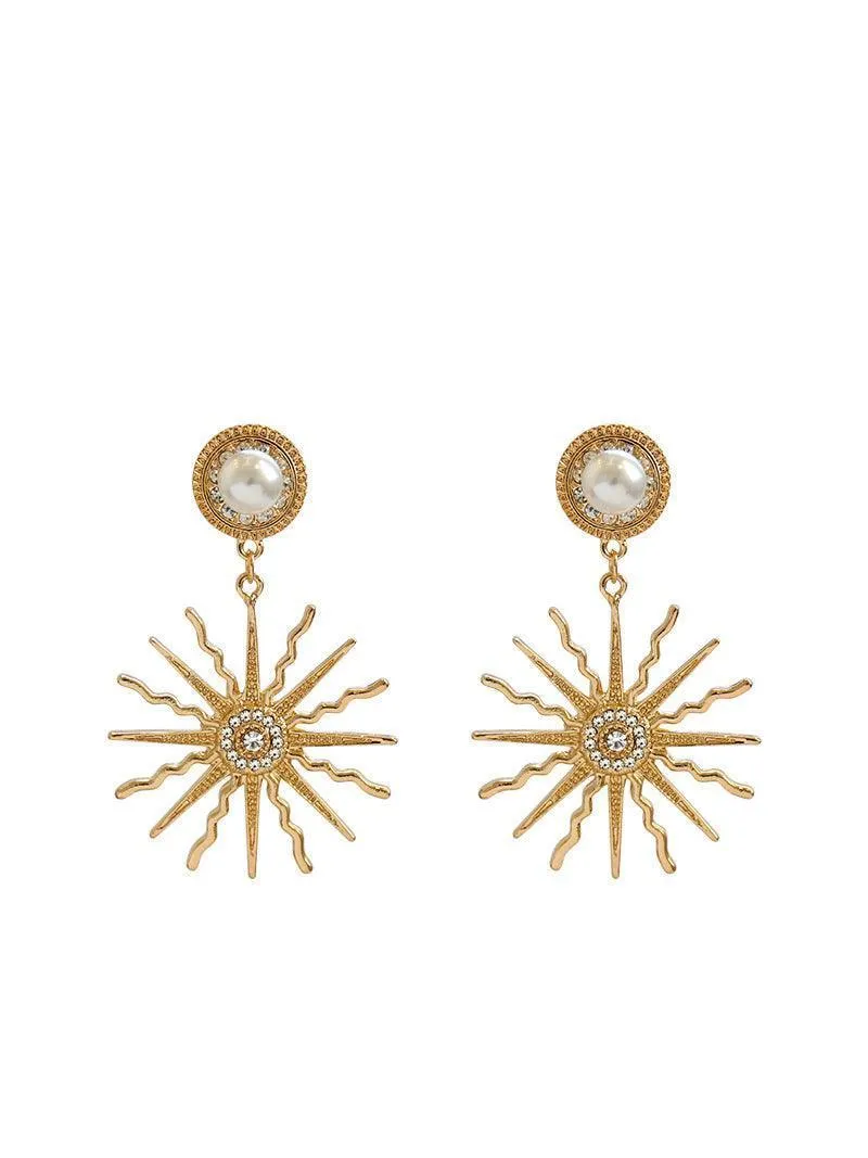 Evelina Pearl Sun Earrings