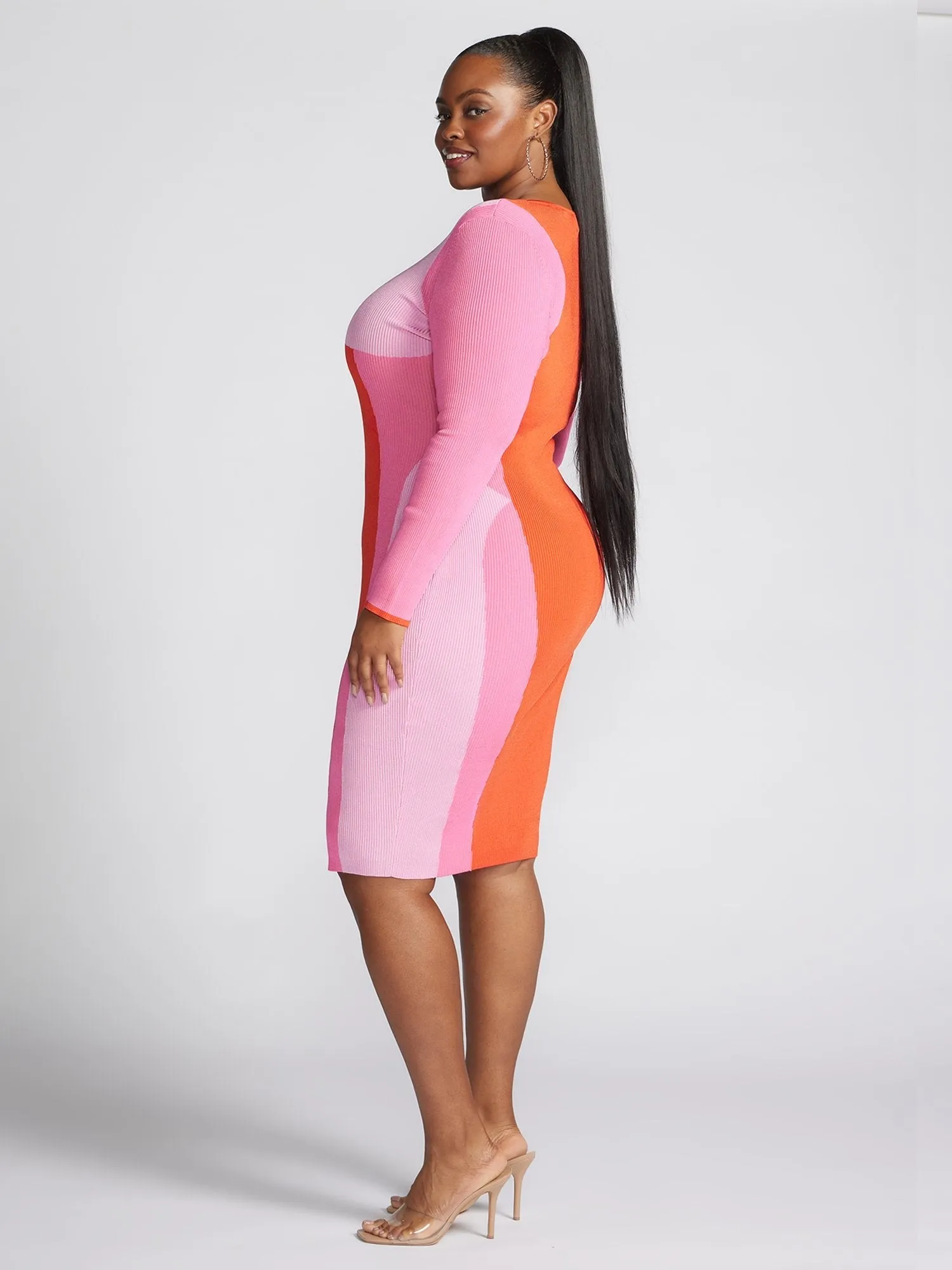 Fashion To Figure - Emmesha Colorblock Ribbed Knit Sweater Dress
