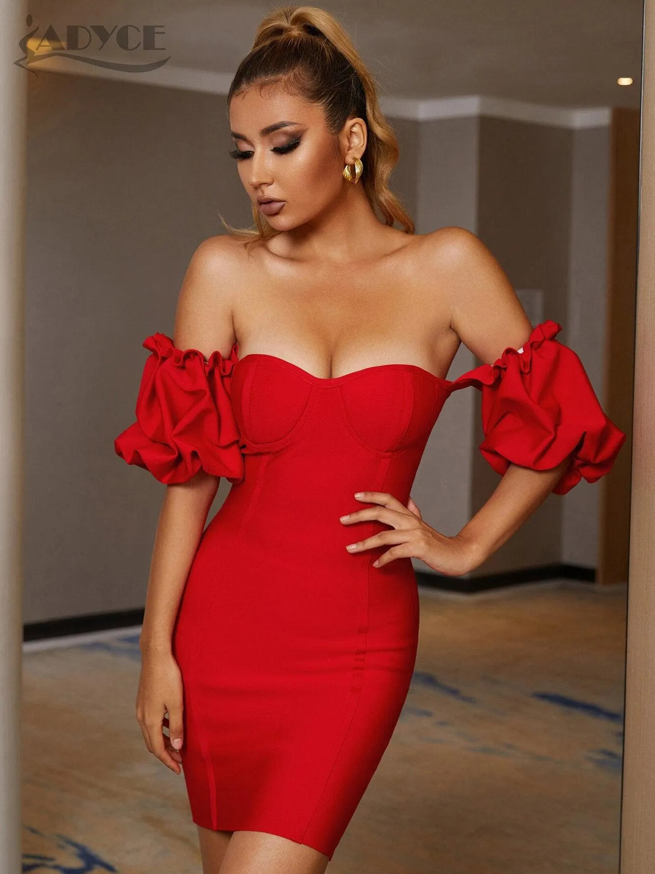 Glamaker Red Pleated Sexy Strapless Bodycon Backless Midi Dress