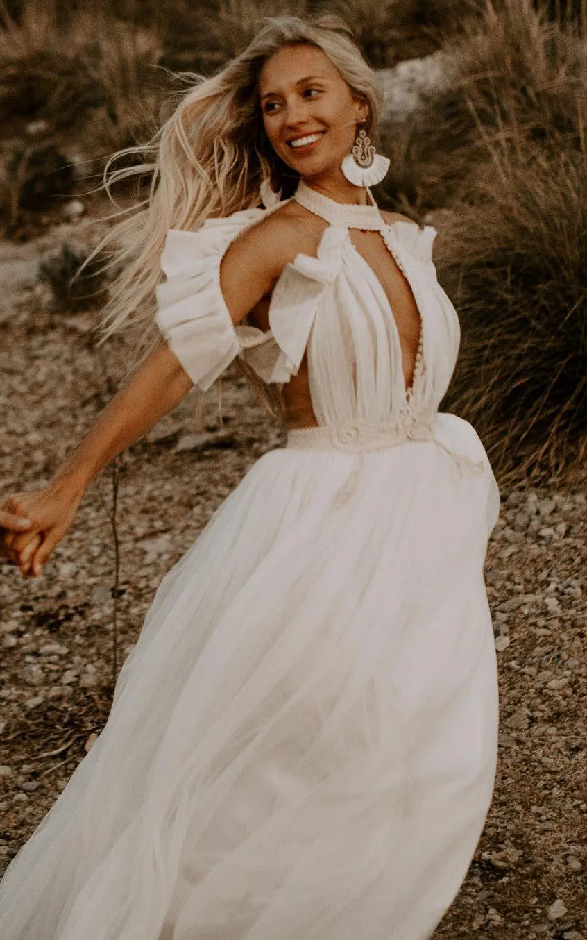 Grecian A-Line Off-the-shoulder Tulle Wedding Dress With Halter Neckline And Sash-716605