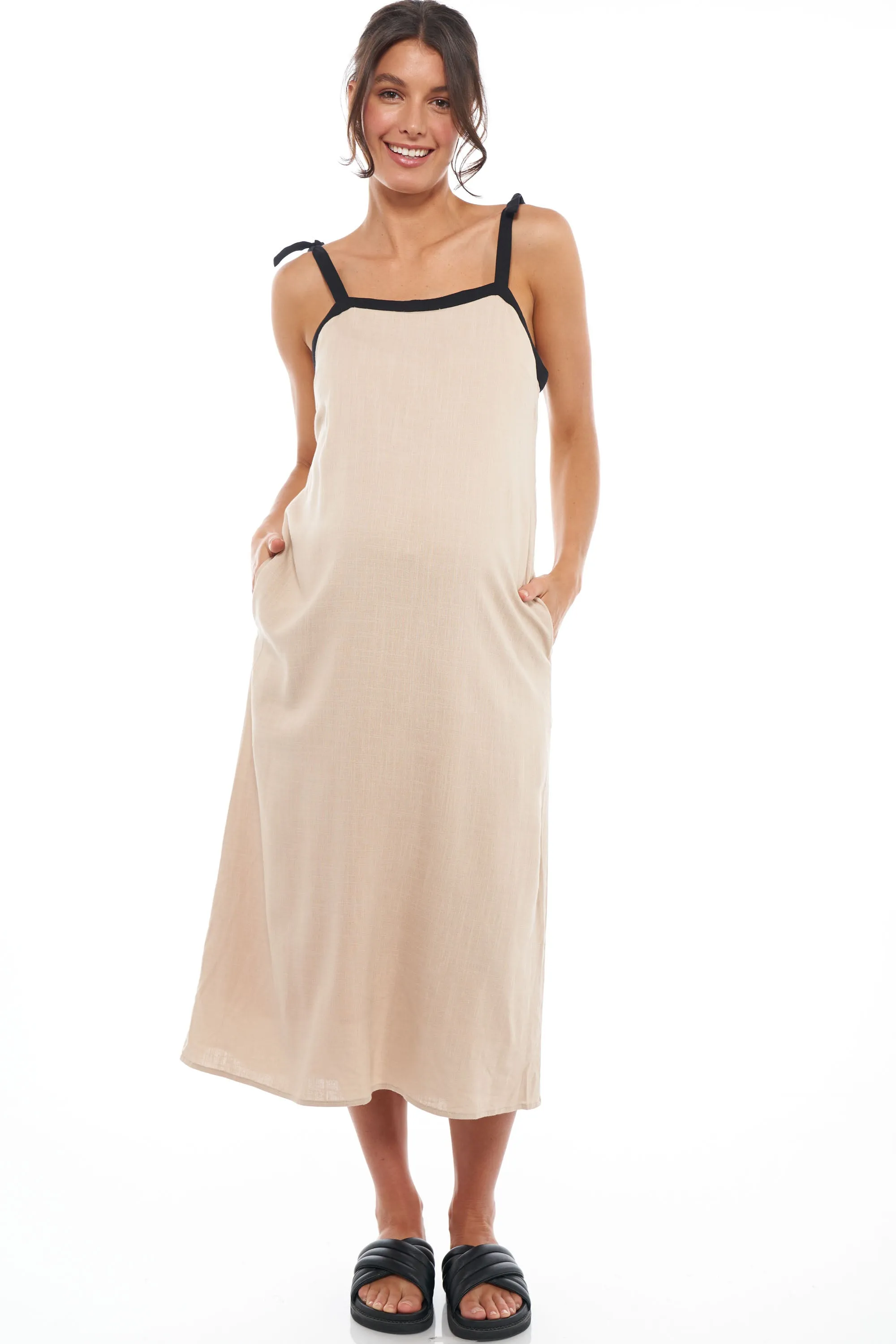 In Contrast Linen Dress*