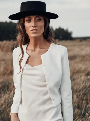 Knitted bridal cardigan with buttons