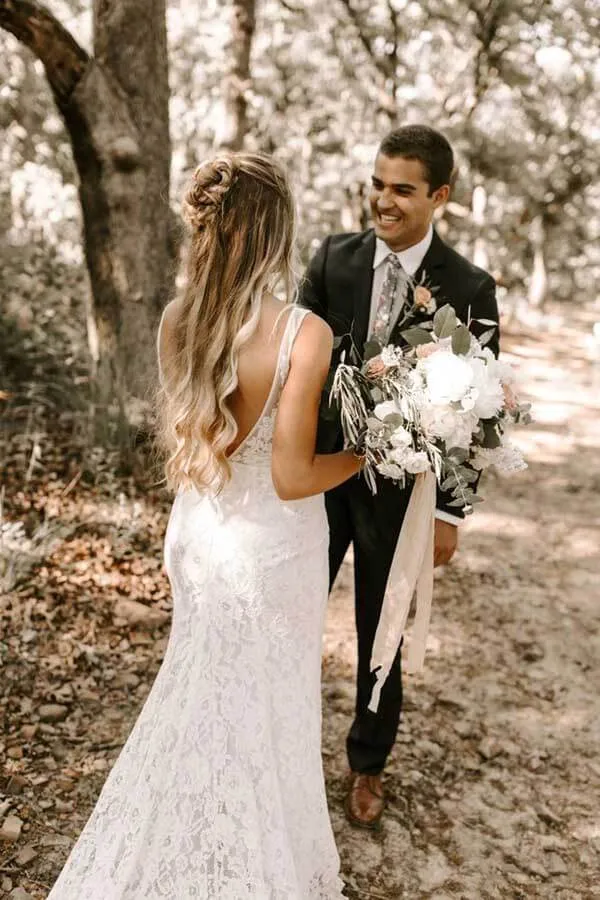 Lace Sheath V-neck Backless Wedding Dresses With Train, Bridal Gowns, MW777