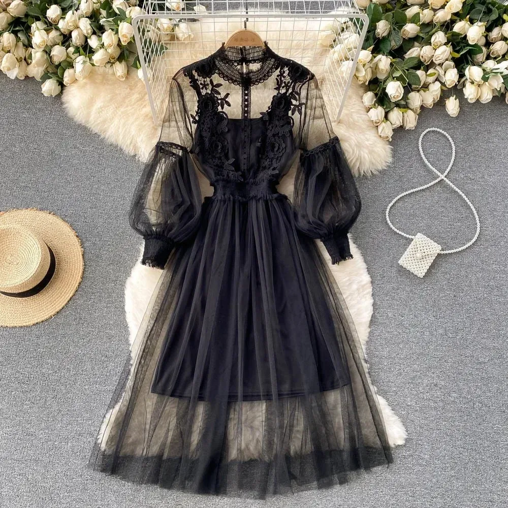 Leticia - Elegant Floral Pattern Fashionable Dress with Lantern Sleeves