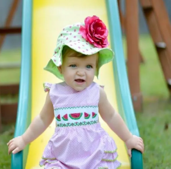Light Aloe Sun Hat with Raspberry Large Rose