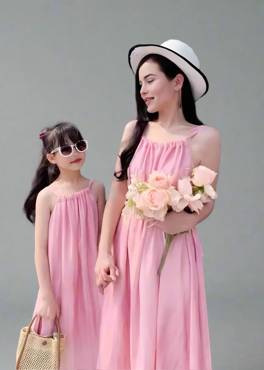 Mommy and Me Matching Pink Sleeveless Summer Dress  Elegant Sundress for Mother & Daughter