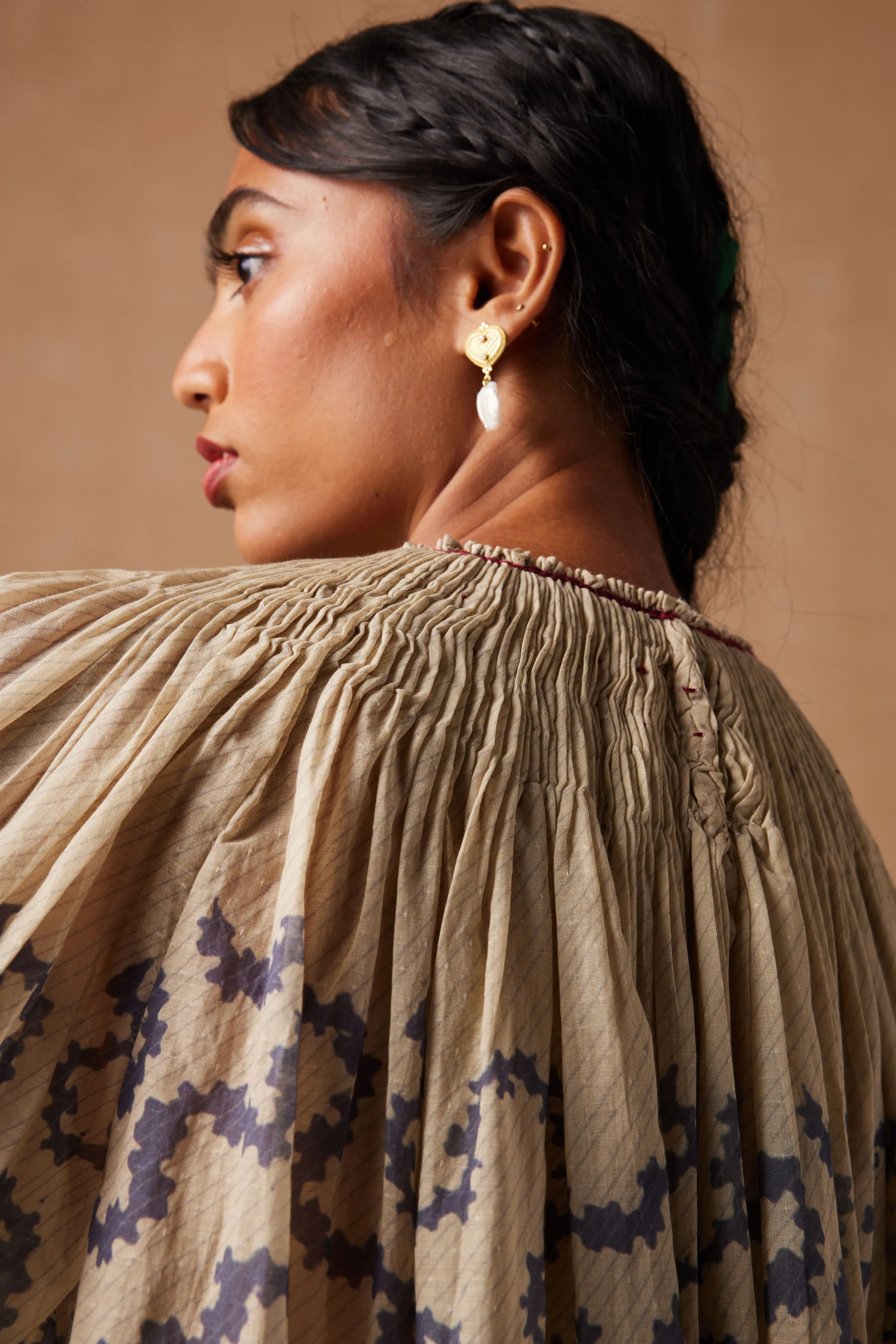 New Season Summer Fall 24-Top Gathered Cotton Ivory Spiral-SS24-GT-IVYS-Fashion Edit Cord Studio