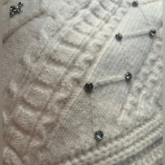 NWOT ANTHROPOLOGIE JEWELED WOOL BLEND CREWNECK SWEATER IN CREAM SIZE MEDIUM