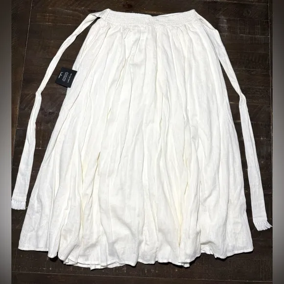NWT LuLus 2pc Brings You Back Ivory Linen Blend Crop Top Midi Skirt Sz Large