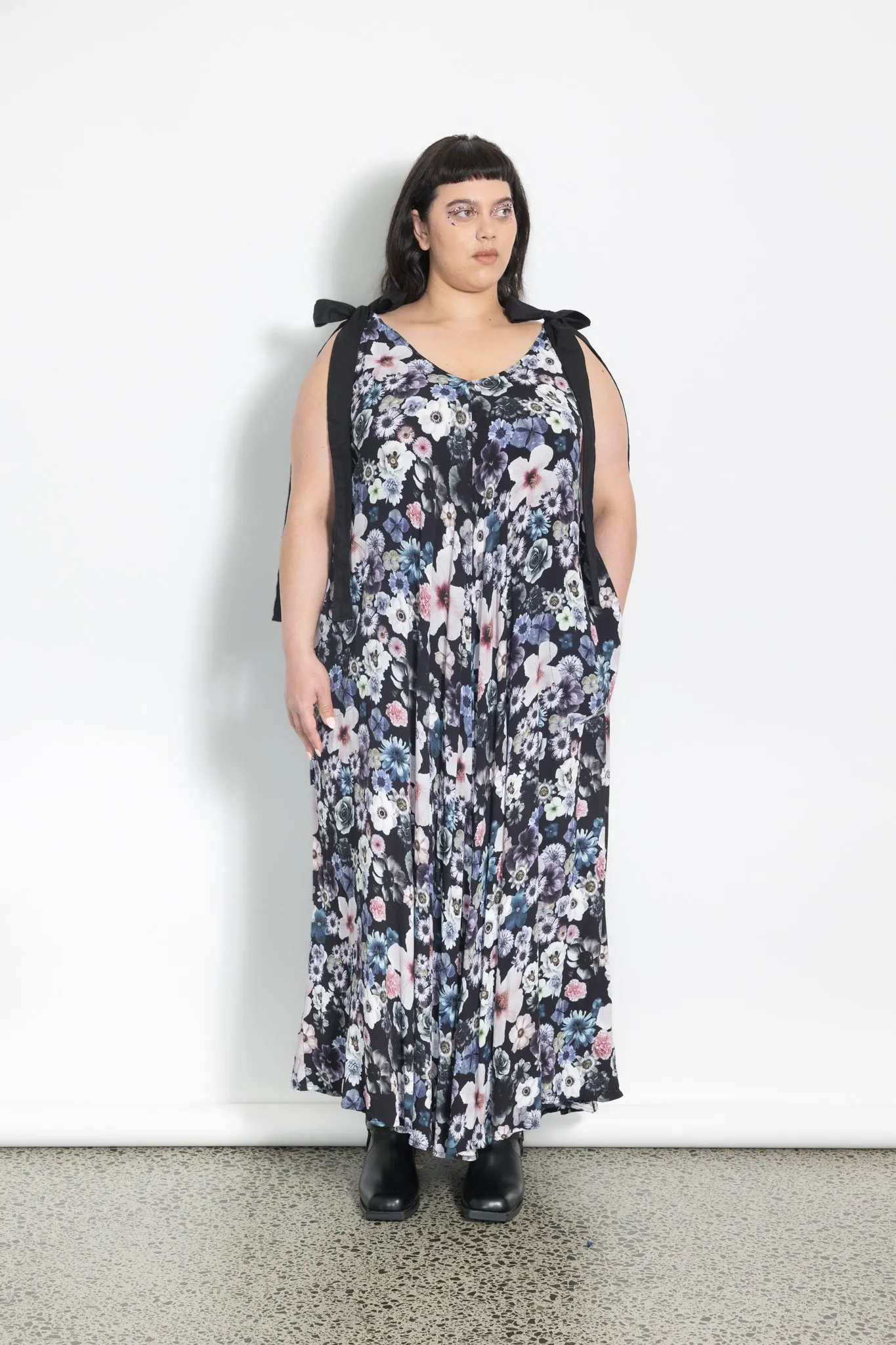 Outlet - Poolside Dress - Moonlight Garden