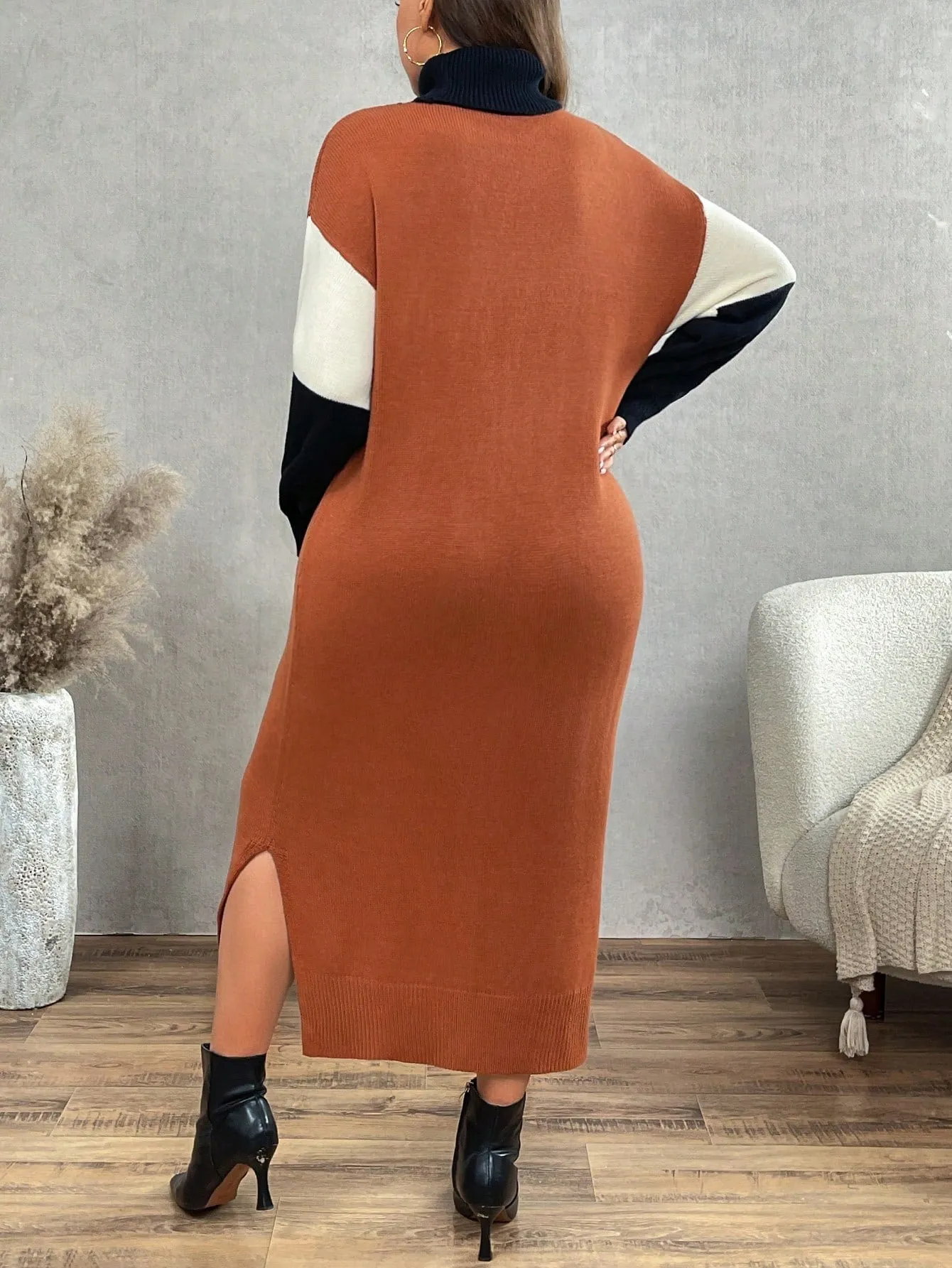 Persa Plus Size High Neck Color Block Long Sleeve Fitted Maxi Sweater Dress