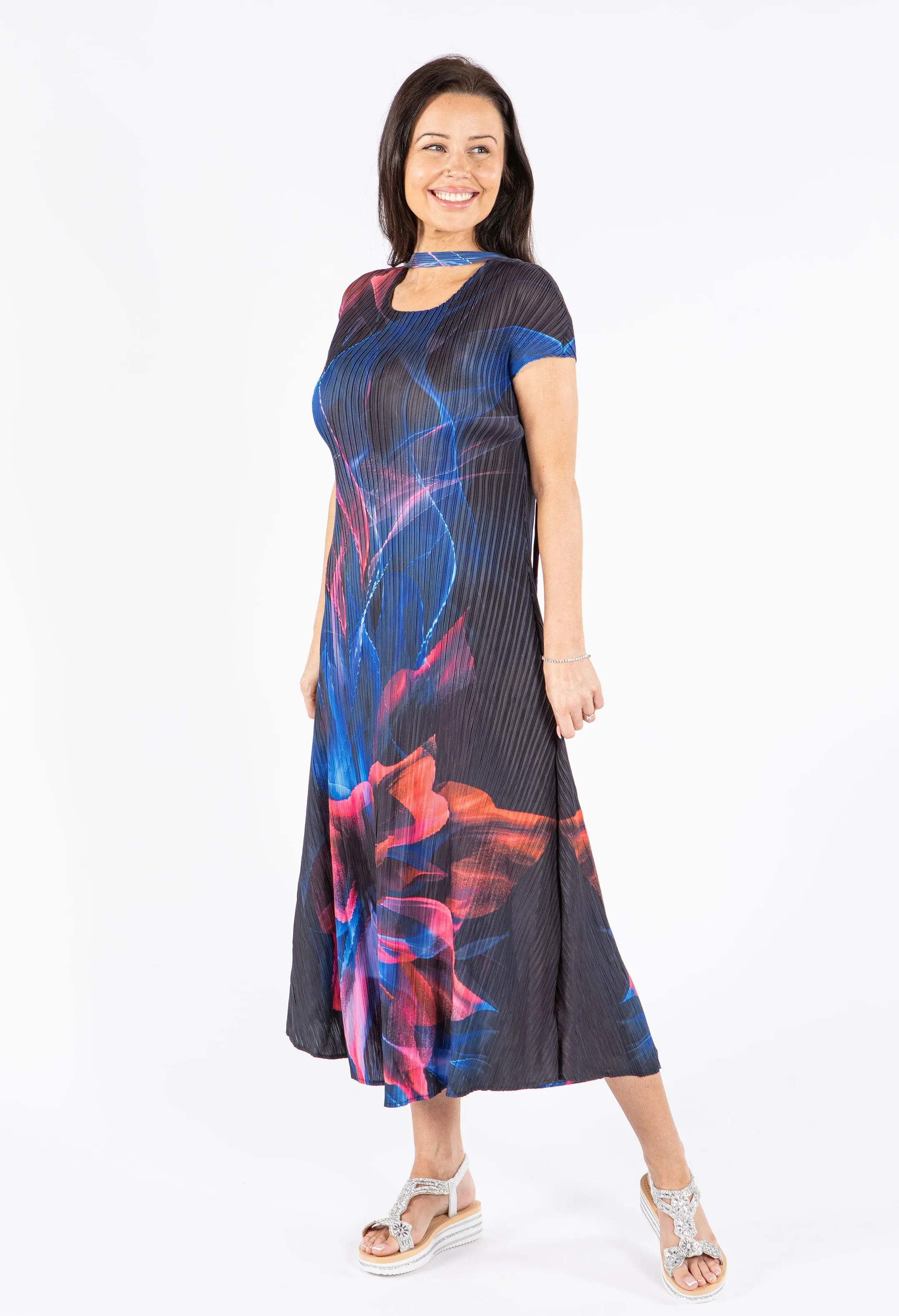 Pleated Abstract Print Midi Dress