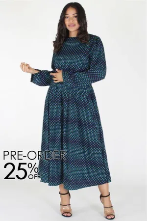 Plus Size Flowing Pattern Long Sleeve Maxi Dress [PRE-ORDER 25% OFF]