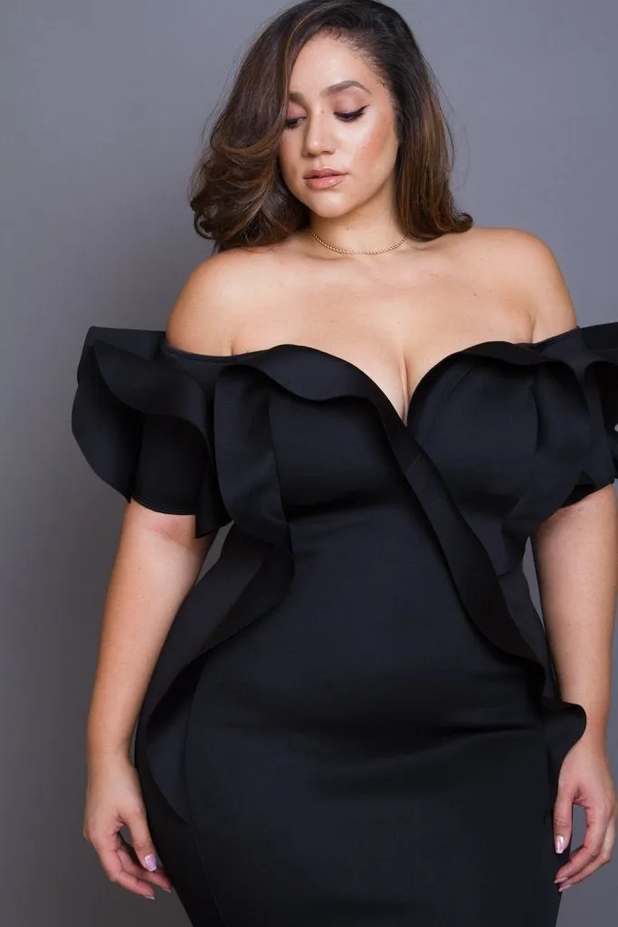 Plus Size Glam Off Shoulder Cocktail Maxi Dress