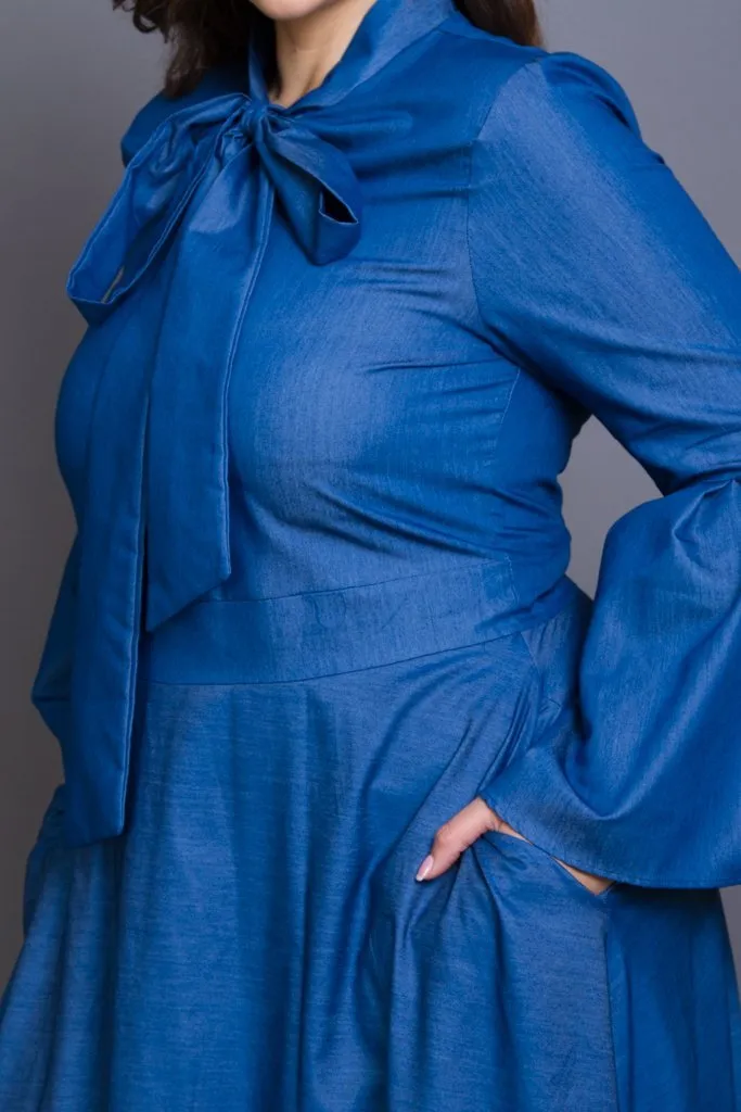 Plus Size Ribbon Bell Sleeve Maxi Dress