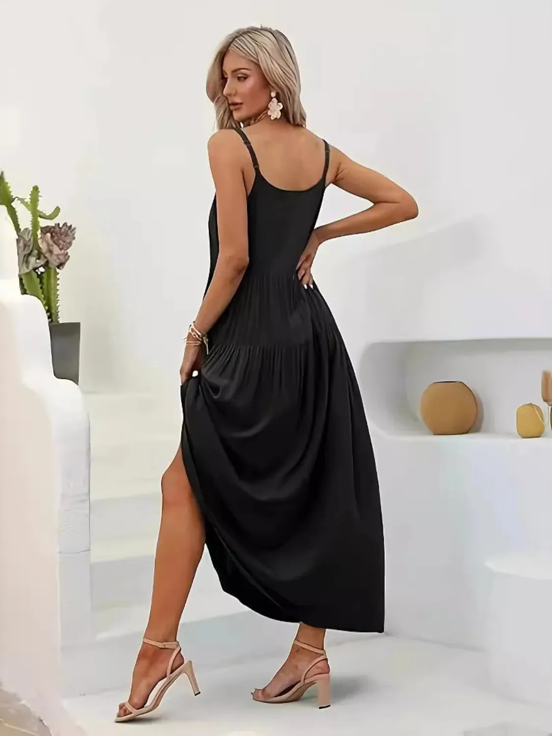Plus Size Scoop Neck Sleeveless Midi Cami Dress
