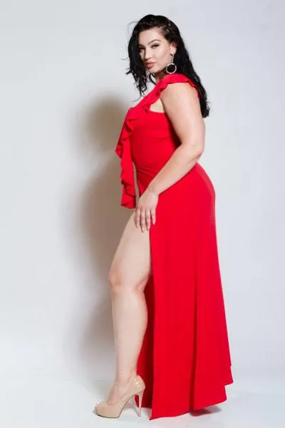 Plus Size Sexy Ruffled Front Maxi Dress [SALE]