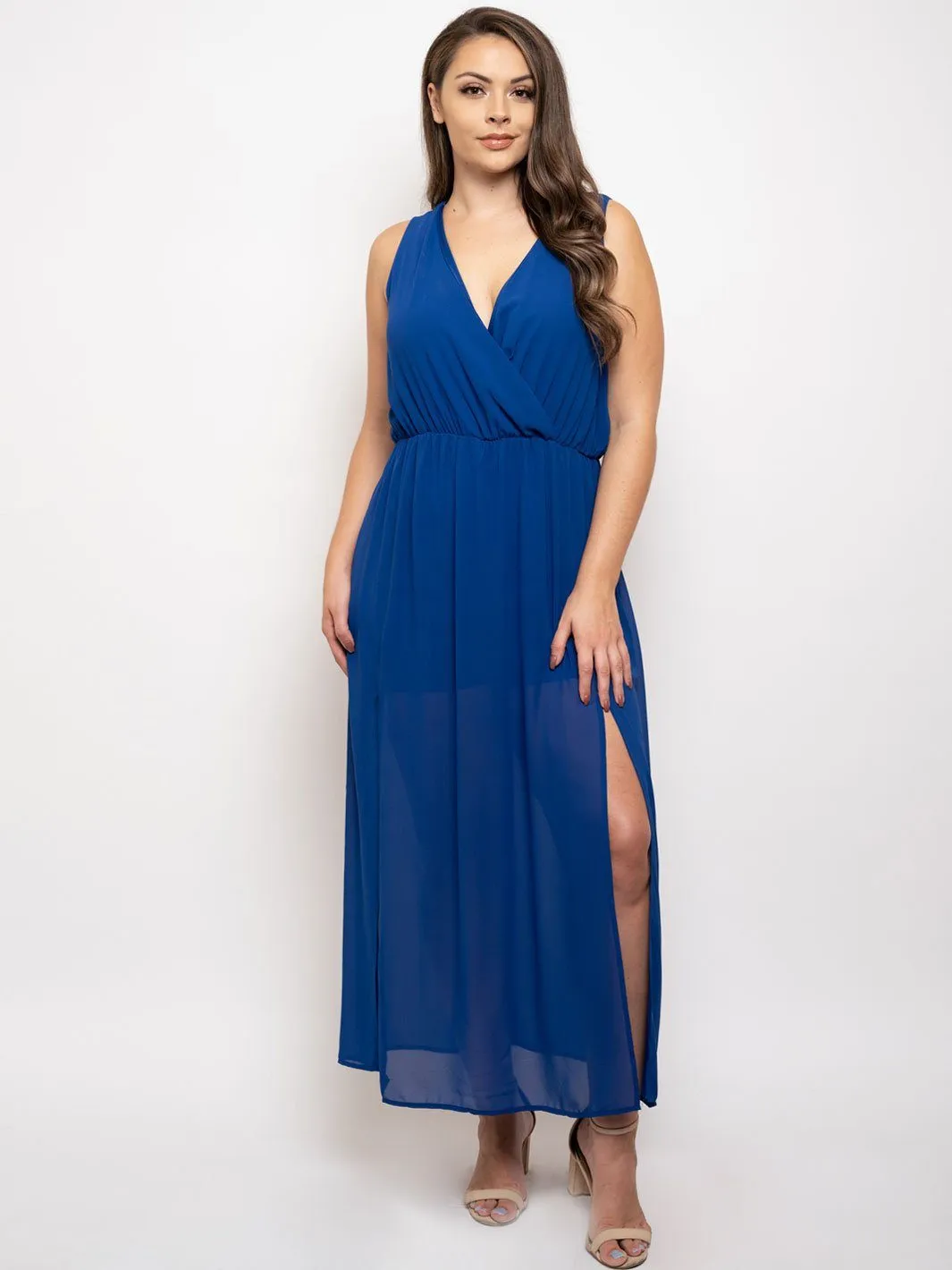 PLUS SIZE SLEEVELESS FRONT SLIT MAXI DRESS