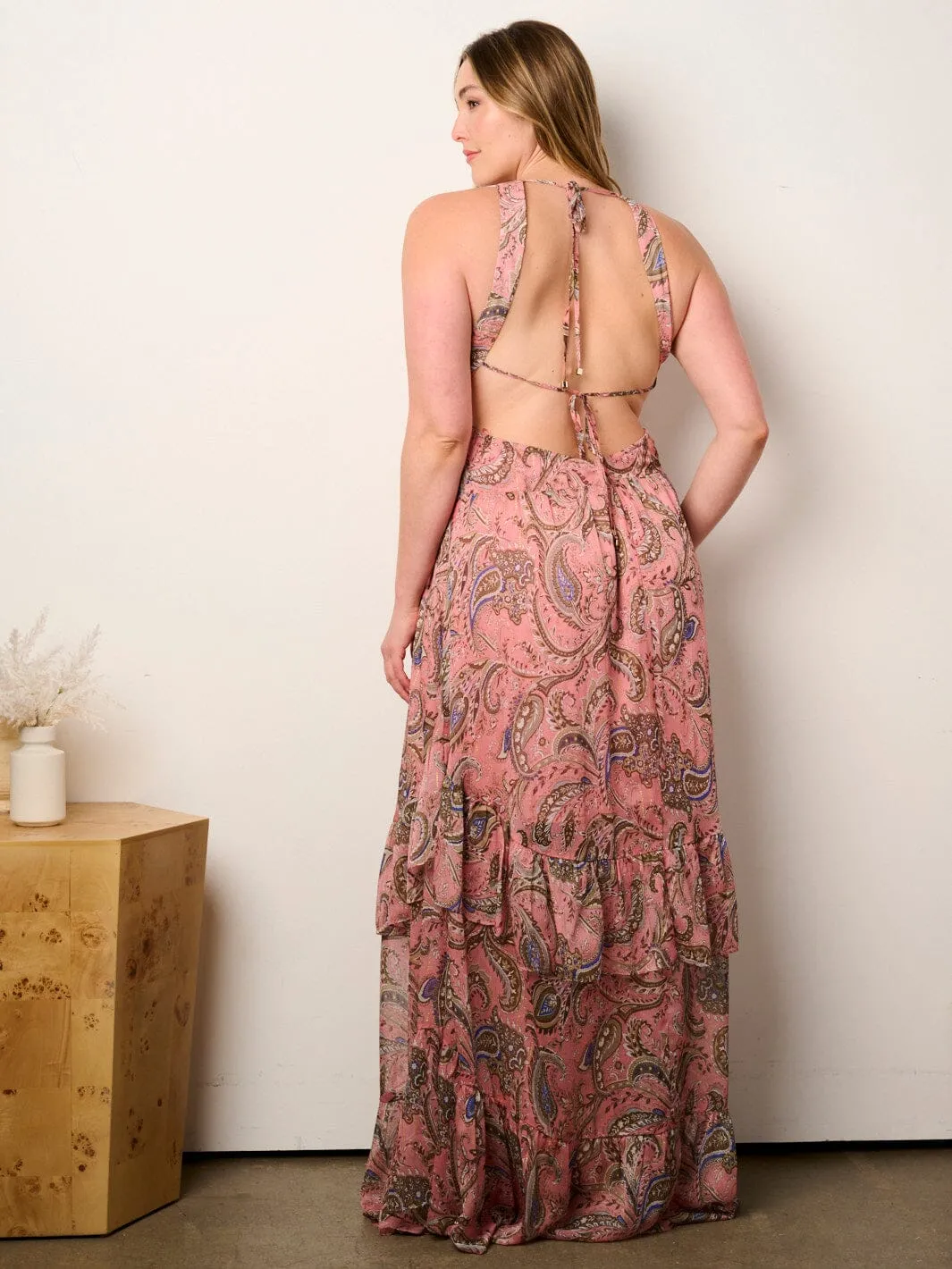 PLUS SIZE SLEEVELESS OPEN BACK V-NECK PAISLEY MAXI DRESS