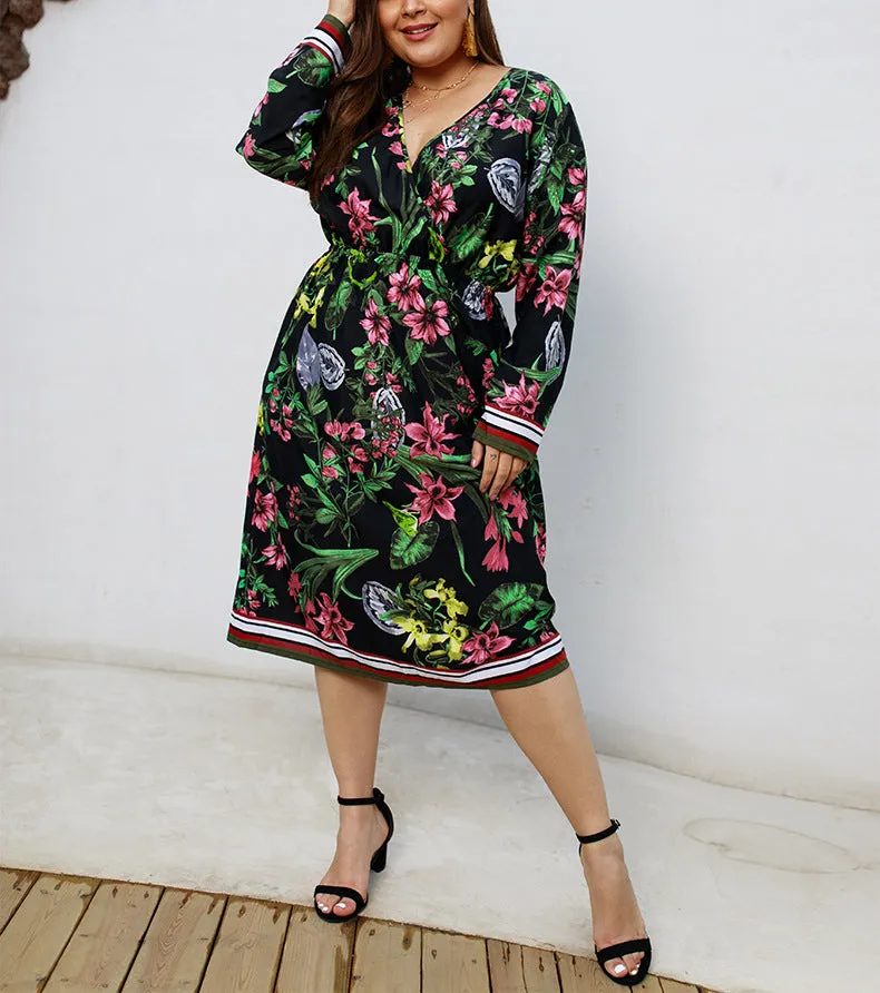 Printed Long Sleeved V-neck Dress