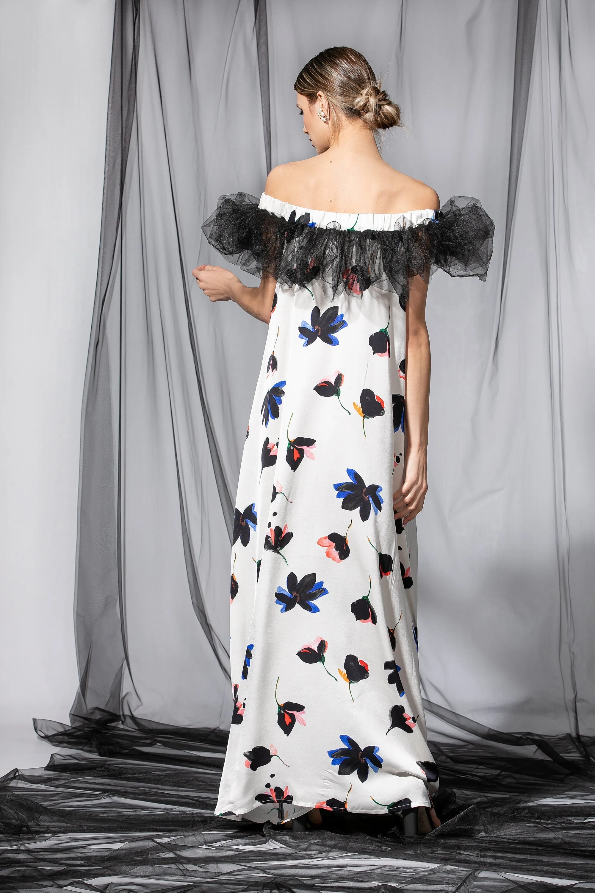 Ruffle Tulle Maxi Dress in Floral Pattern, Off-the-shoulder Dress, Floral Party Dress, Extravagant Evening Dress, Plus Size Cocktail Dress