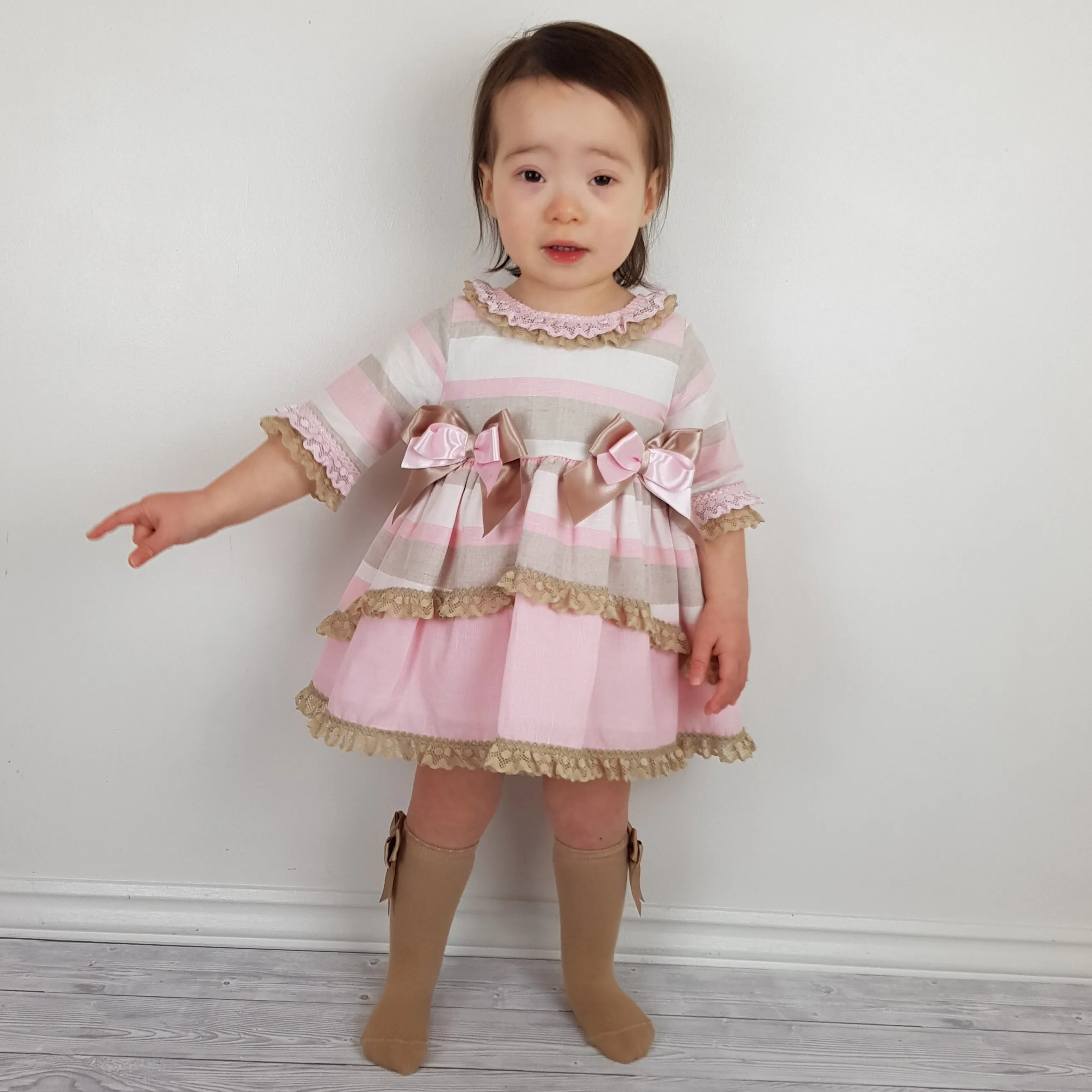 *SALE* Ceyber Baby Girls Pink and Tan Sleeved Dress 6M