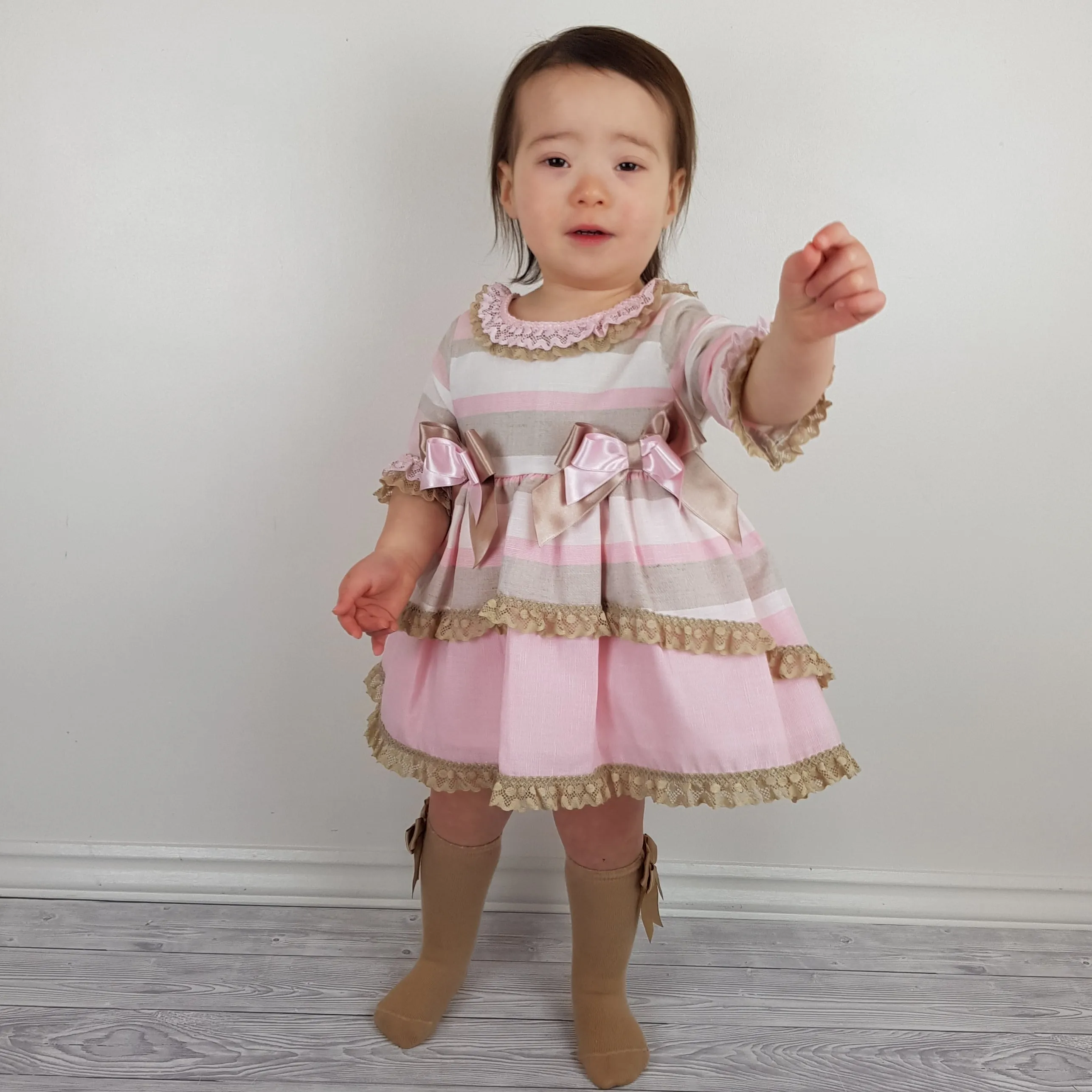 *SALE* Ceyber Baby Girls Pink and Tan Sleeved Dress 6M