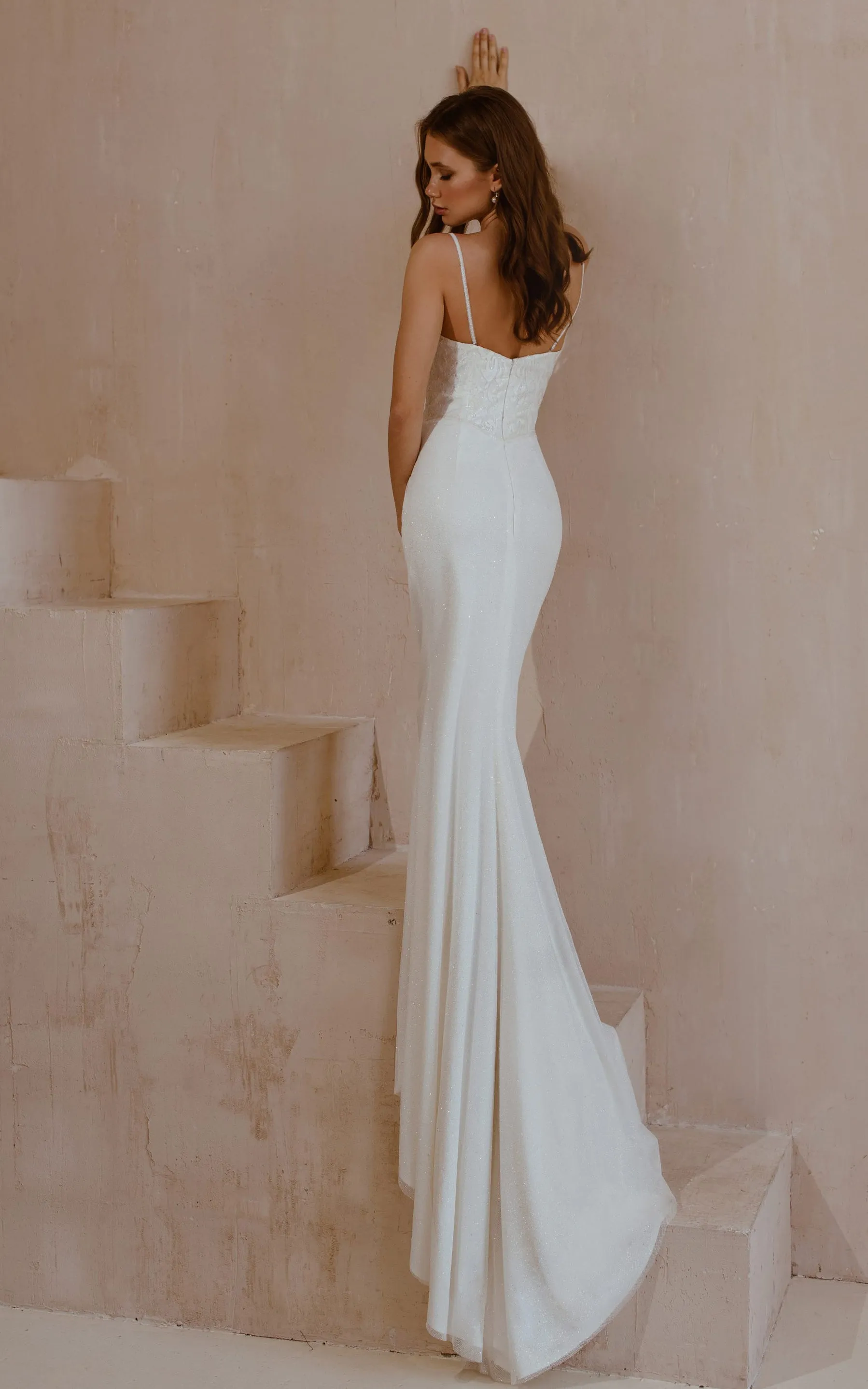 Sexy Satin Lace Sleeveless Spaghetti Mermaid Floor-length Wedding Dress with Sweep Train-715913