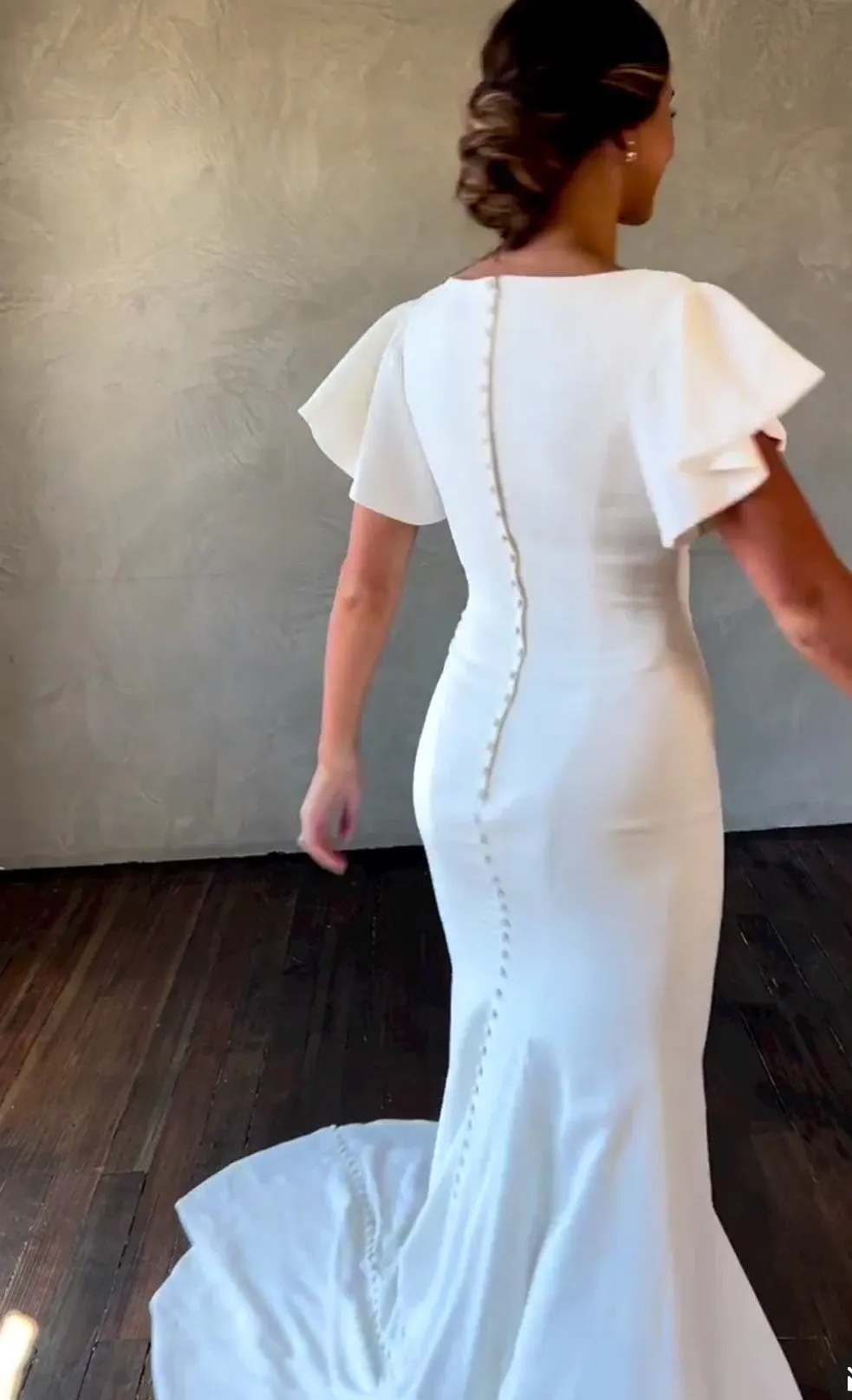 Short Sleeves Modest Wedding Gown for Women