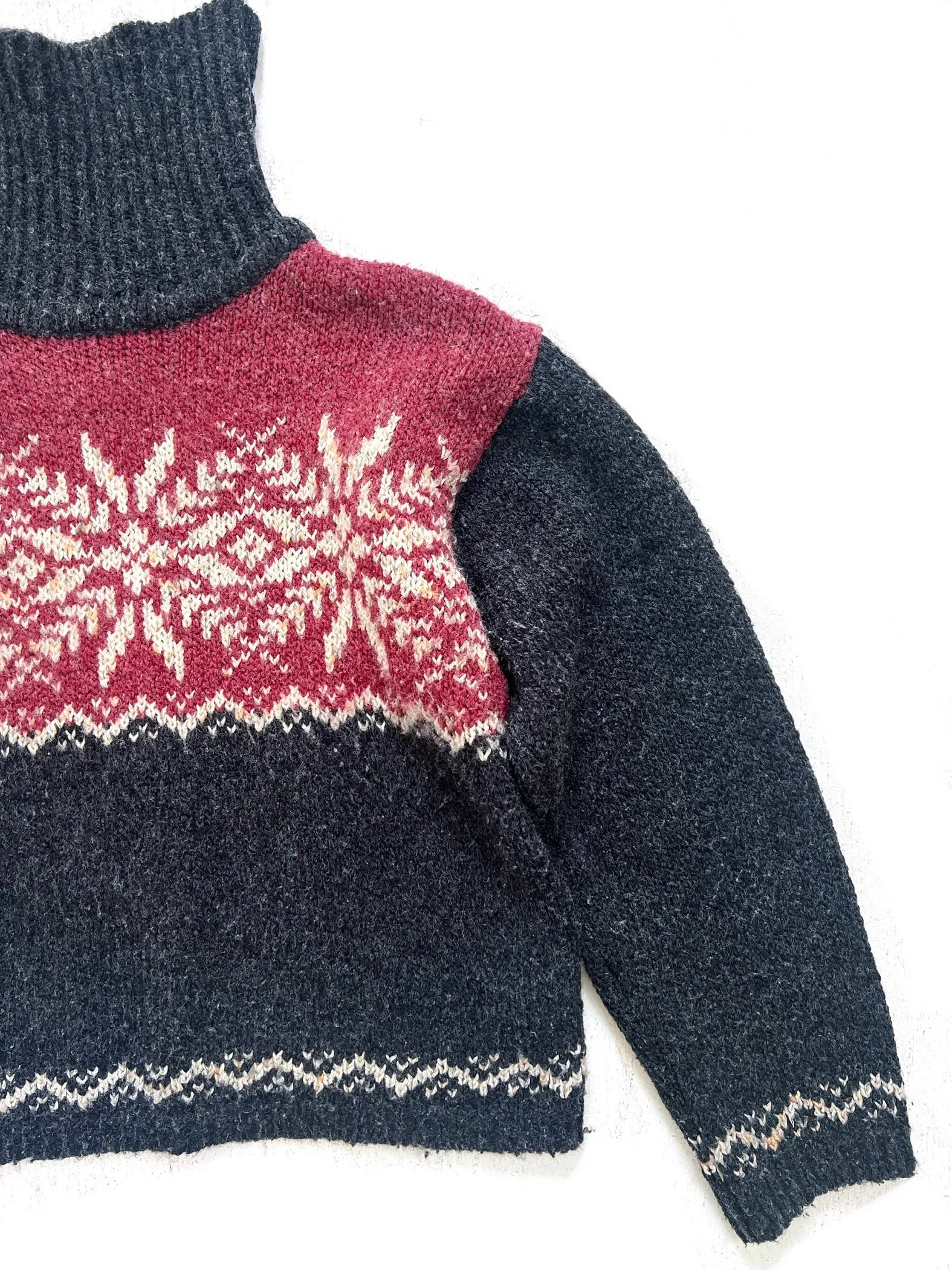 Snowy Turtleneck Sweater