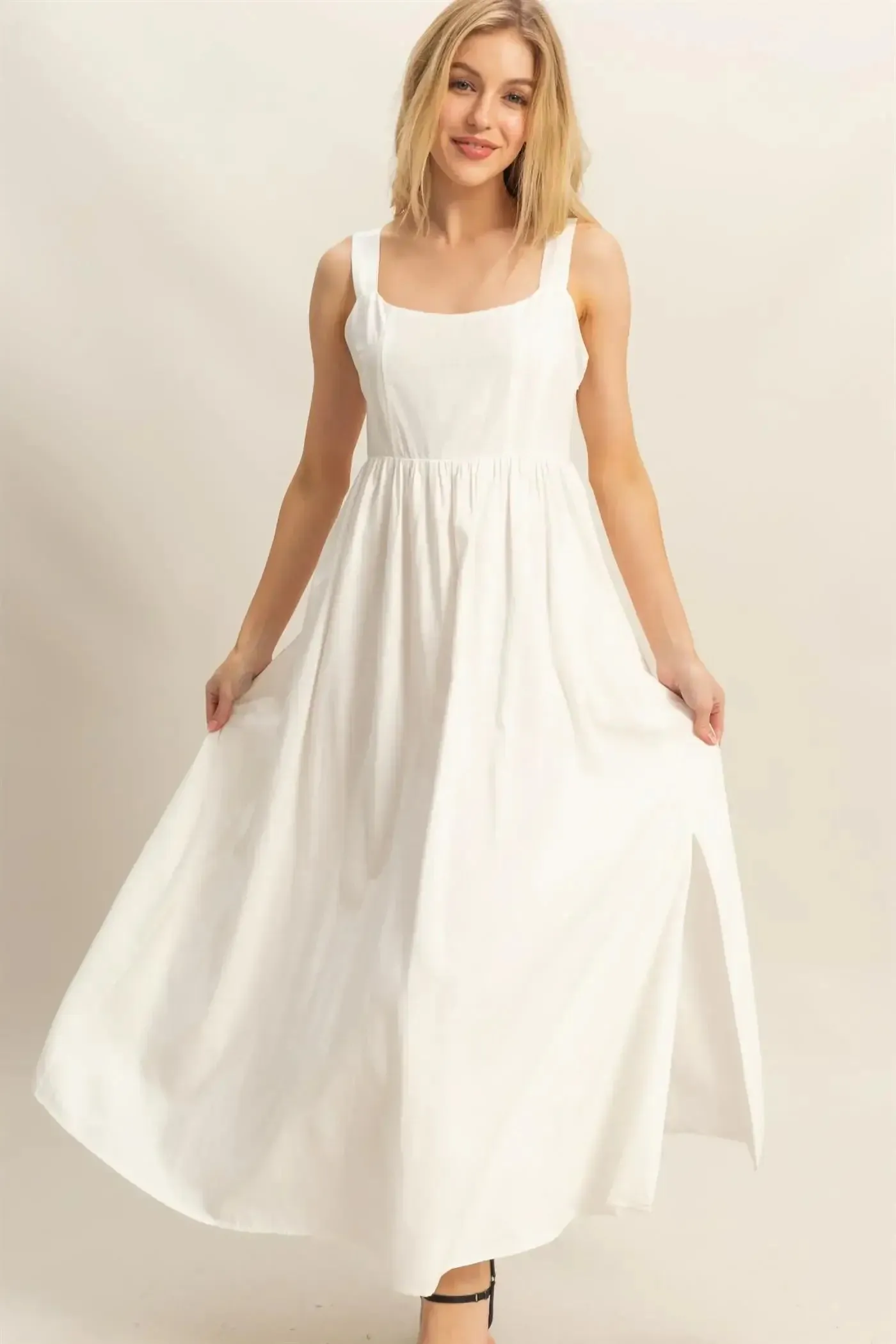 SQUARE NECK FLARE MIDI DRESS
