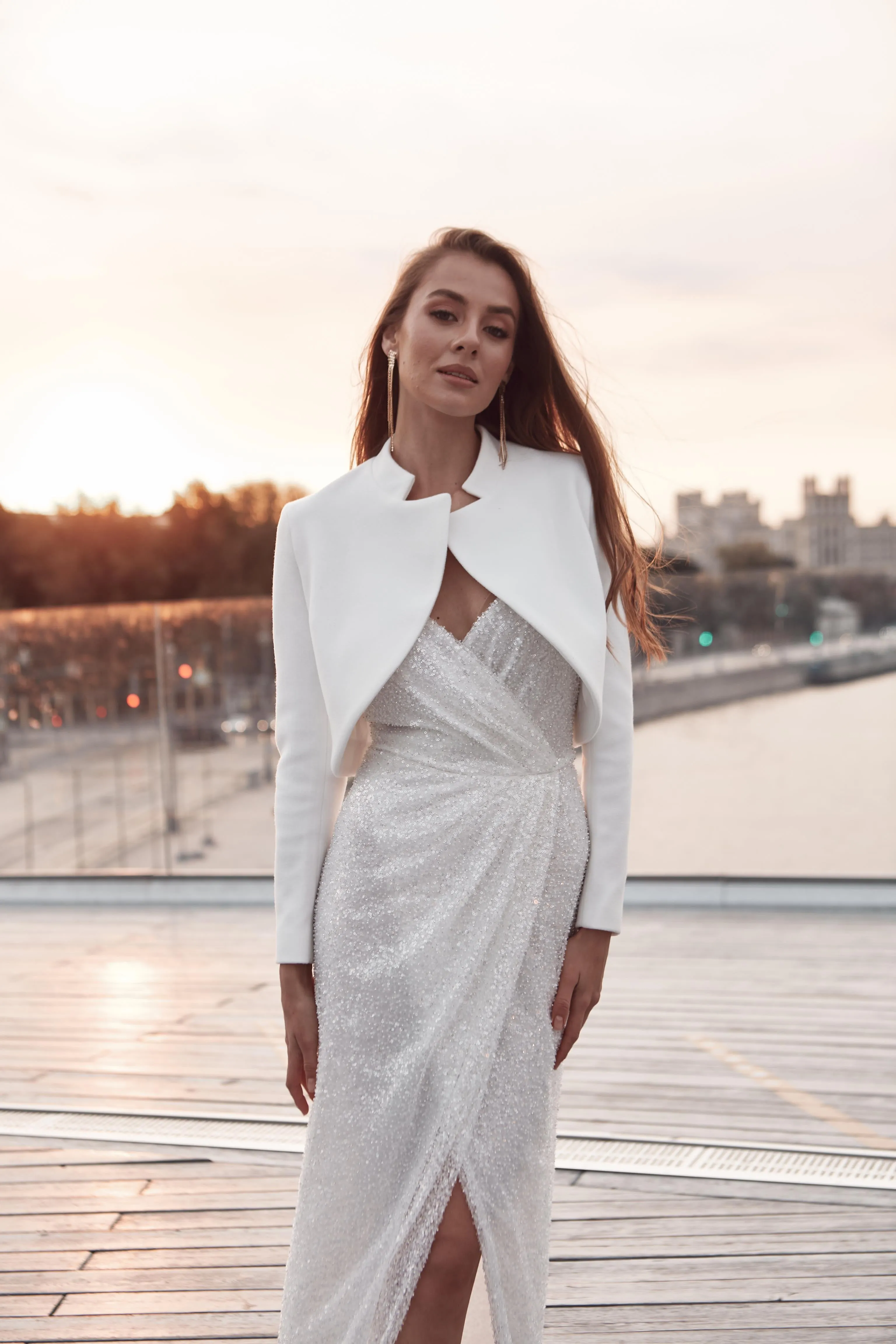 Stylish bridal coat with collar