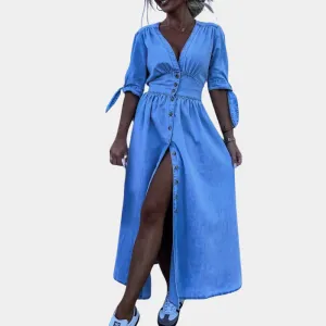 Stylish women's dress with button closure