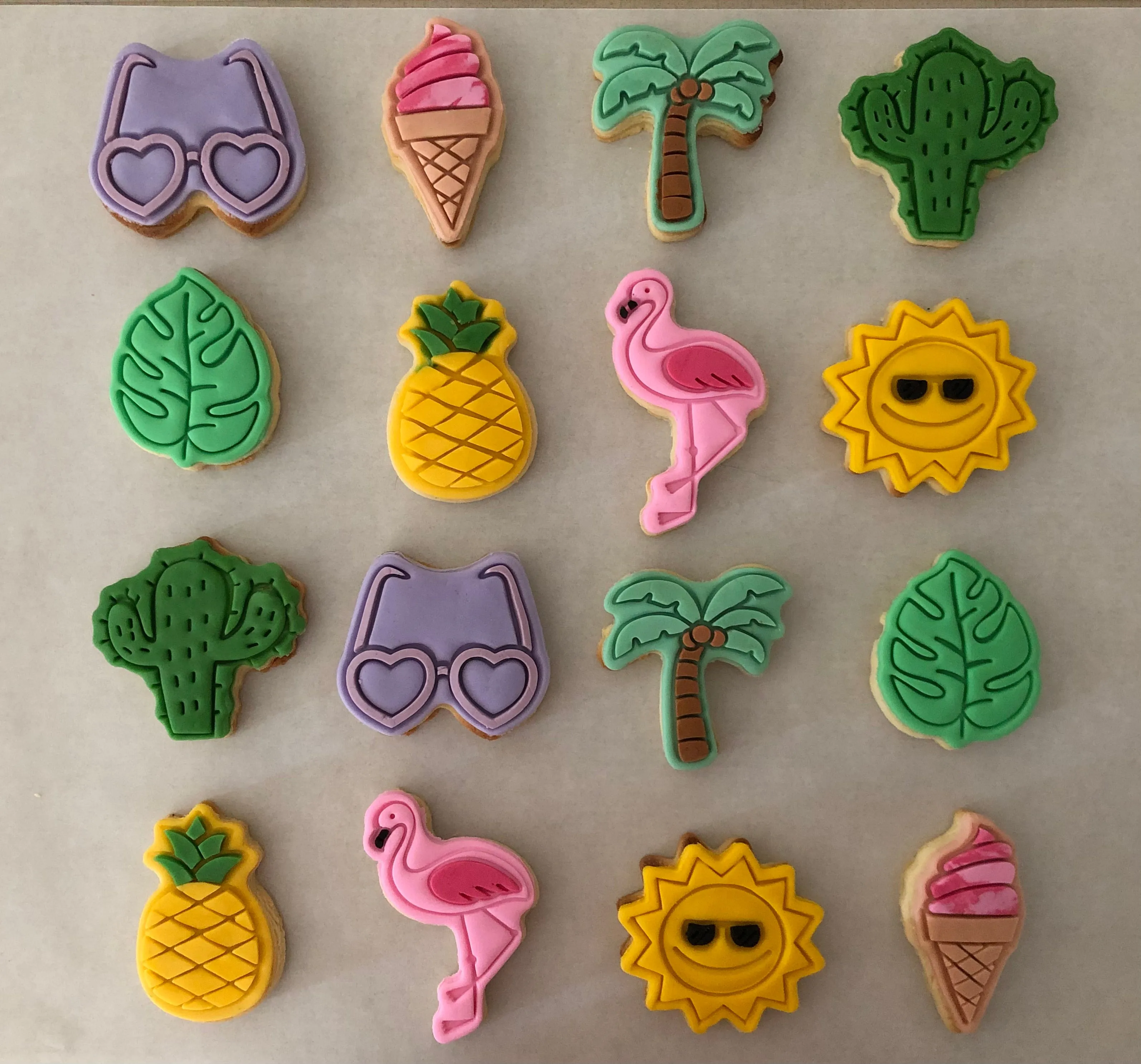 Summer Fun Cookie Cutter & Stamp Set