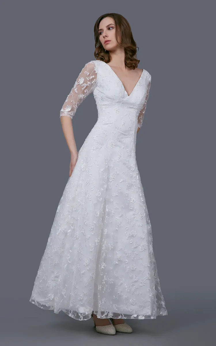 Vintage Long Lace Sleeve V-neck A-line Lace Gown With Pleats-ZP_706282