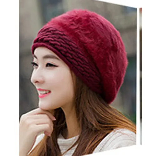 Woman's Knitted Winter Wool Flower Skullie