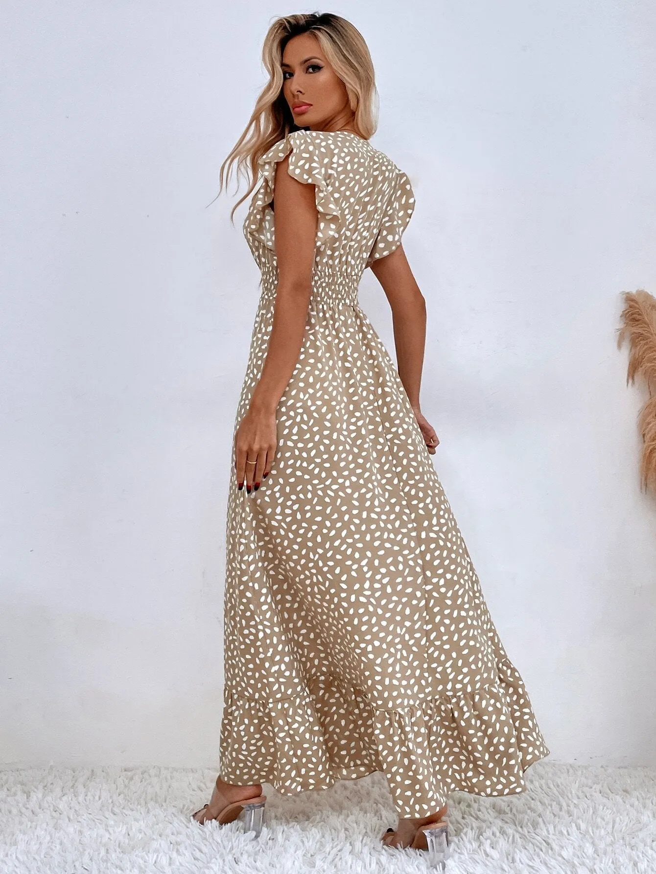 Women's Maxi Dress - V-Neck - Short Flutter Sleeves - Smocked Waist - Flowy Elegant Fit